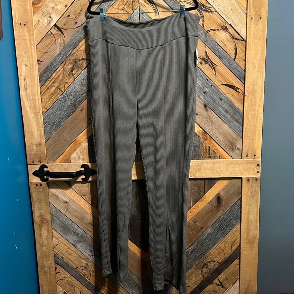 Ultra flirt yoga pants